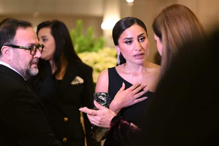 إصابة الكينغ وصلح الهضبة وعمرو مصطفى... أبرز لقطات أولى حفلات ليال سعودية مصرية (فيديو)